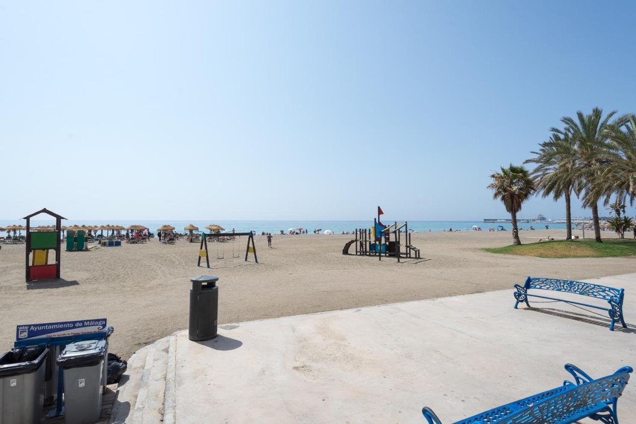 Caleta Homes - Apartamentos Pompidou Málaga Kültér fotó