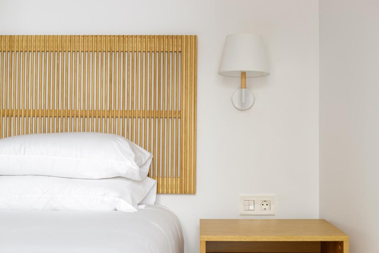 Caleta Homes - Apartamentos Pompidou Málaga Kültér fotó
